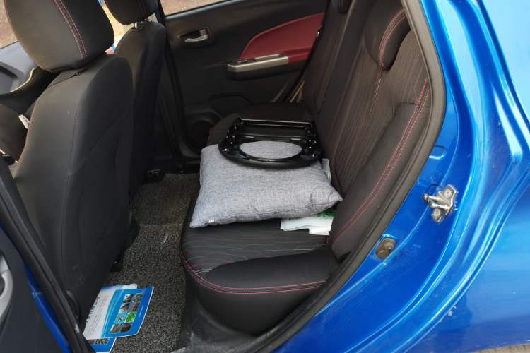 Used CHANGAN Benni 2014 1.4L Manual Luxury Model
