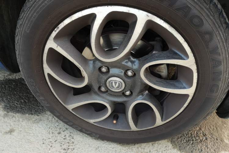 Used CHANGAN Benni 2014 1.4L Manual Luxury Model
