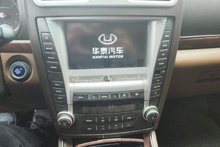 Used Huatai Boliger 2013 2.0T Manual Two-Wheel Drive ZhiZun Edition