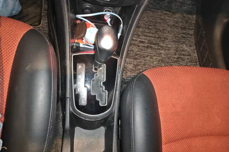 Used Hyundai Verna Ray 2014 1.6L Automatic TOP