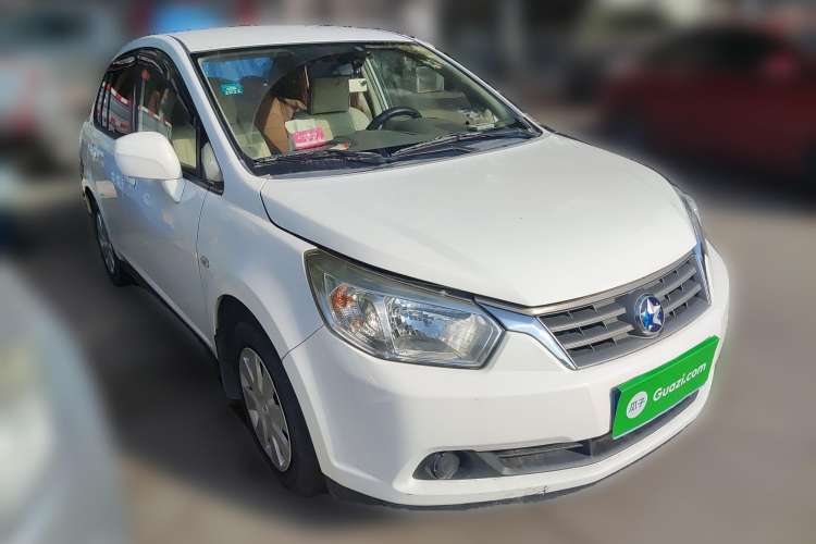 Used Venucia D50 2013 1.6L Automatic Fashion Edition