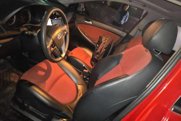 Used Hyundai Verna Ray 2014 1.6L Automatic TOP