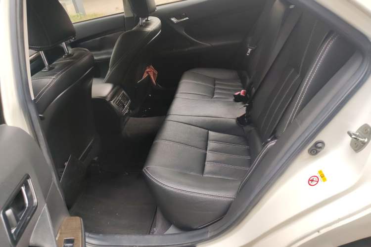 Used Toyota Reiz 2013 2.5S Elite Edition Left Rear Seat