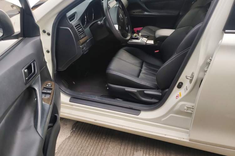 Used Toyota Reiz 2013 2.5S Elite Edition Driver Seat