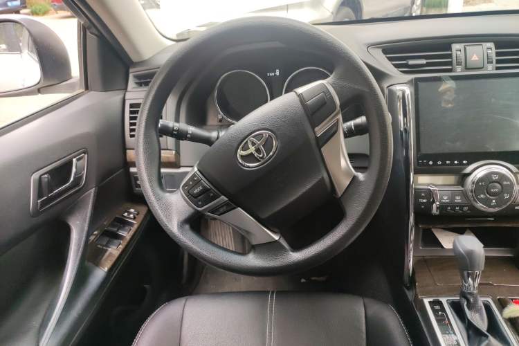 Used Toyota Reiz 2013 2.5S Elite Edition Steering Wheel