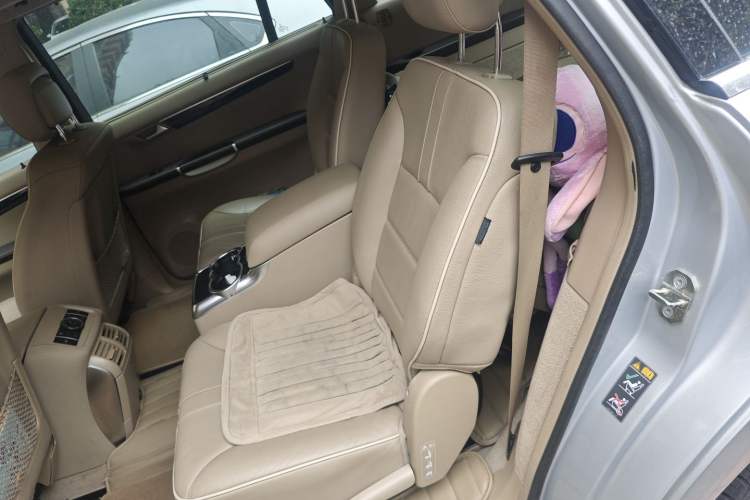 Used Mercedes-Benz R-Class 2014 R 400 4MATIC Business Model