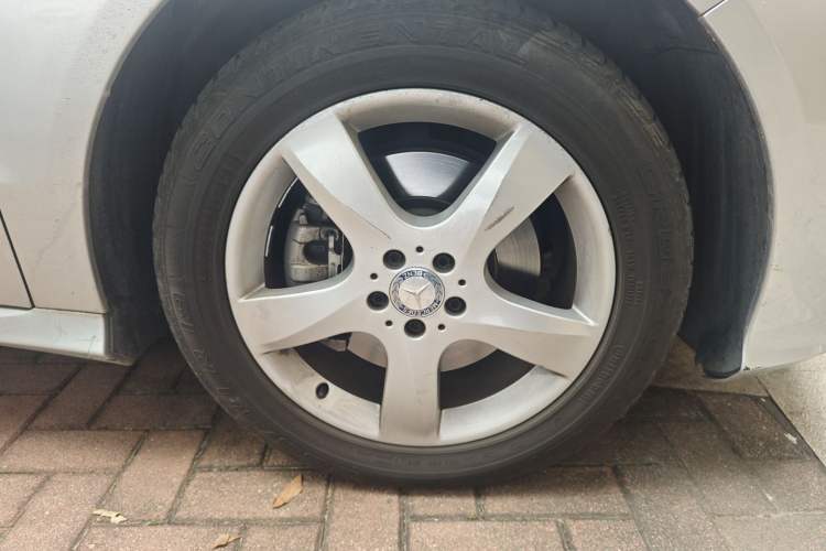 Used Mercedes-Benz R-Class 2014 R 400 4MATIC Business Model