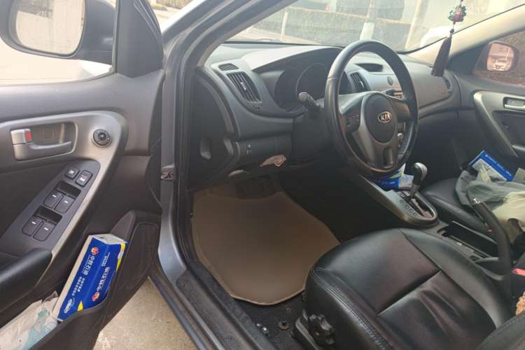 Used Kia Forte 2011 1.6L AT Premium