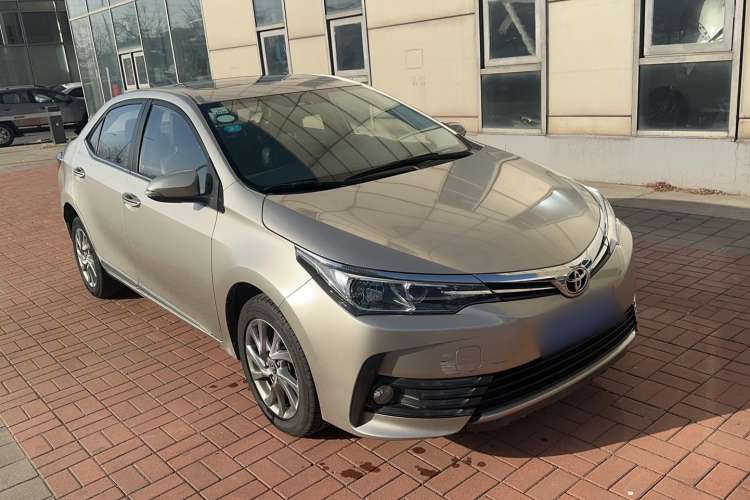 Used Toyota Corolla 2017 Revised Version 1.2T S-CVT GL-i Leather Edition
