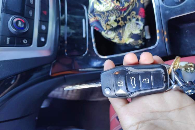 Used Foday Landfort 2015 1.9T Diesel Two-Wheel Drive Standard Edition 7 Seats