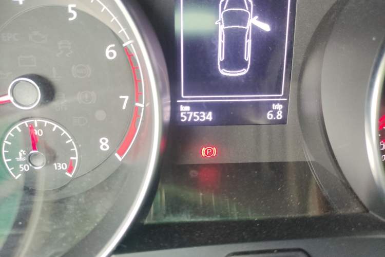 Used Volkswagen Golf Sportsvan 2016 230TSI Automatic Trend Edition
