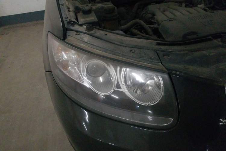 Used Hyundai Santa Fe Classic 2009 2.7 Luxury Version
