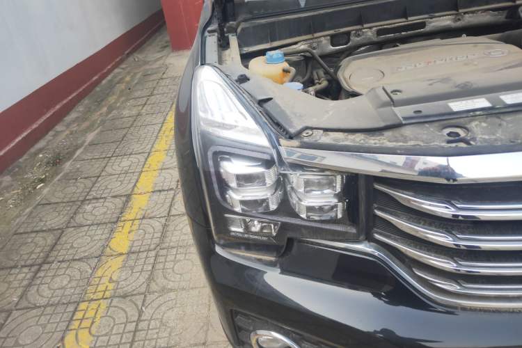 Used GAC Trumpchi GS7 2017 320T Two-Wheel-Drive Luxury Smart Connectivity Model
