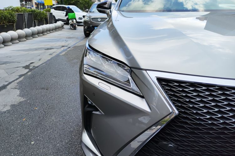 Used Lexus RX 2017 300 with Mark Levinson 4x4 F SPORT Version China V Emission Standard
