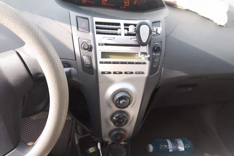 Used Toyota Yaris 2008 1.6G Automatic Deluxe Smart Edition Audio And AC Panel