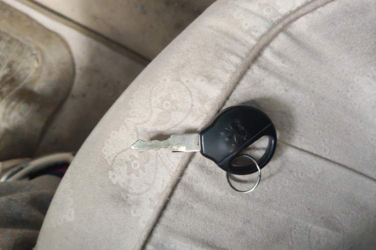 Used Peugeot 207 2009 2-Door Hatchback 1.4L Manual Yule Edition
