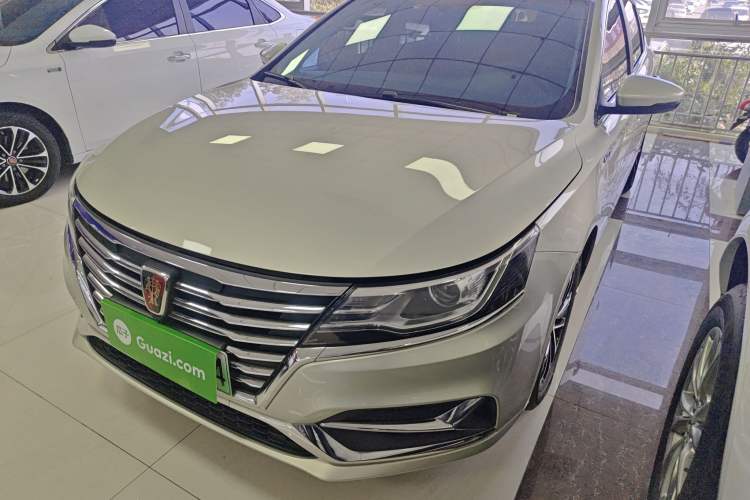 Used Roewe i6 New Energy 2019 PLUS 50T 4G Connected Glory Luxury Edition