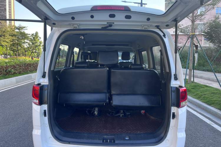 Used JAC Refine M4 2018 2.0L Manual Express Version