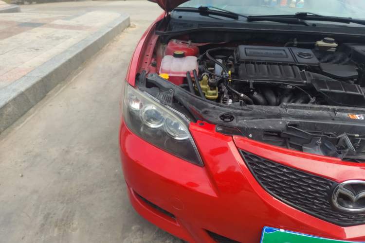 Used Mazda 3 2009 1.6L Automatic with Sunroof
