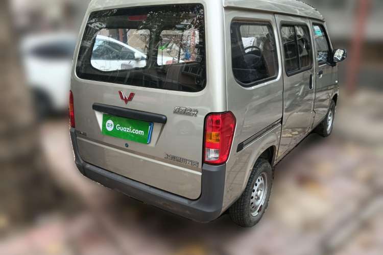 Used Wuling Zhiguang 2013 1.0L Practical Version
