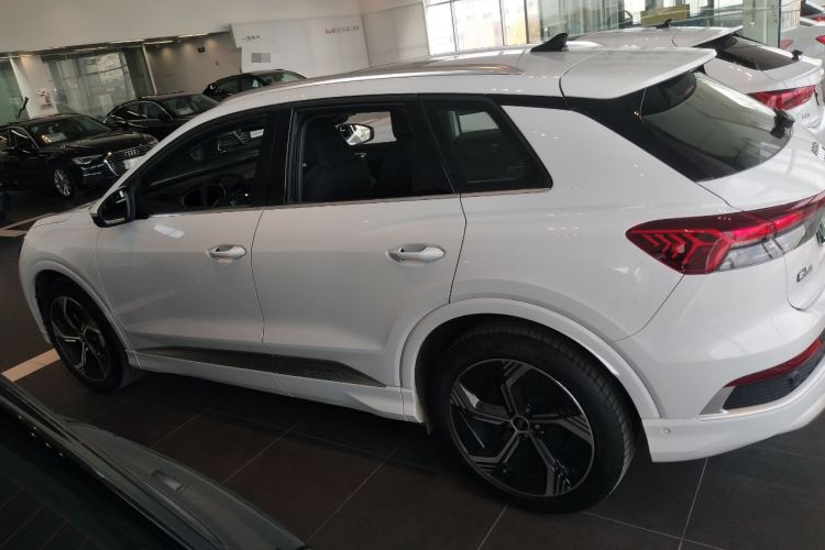 Used Audi Q4 e-tron 2022 40 e-tron Boundary Edition