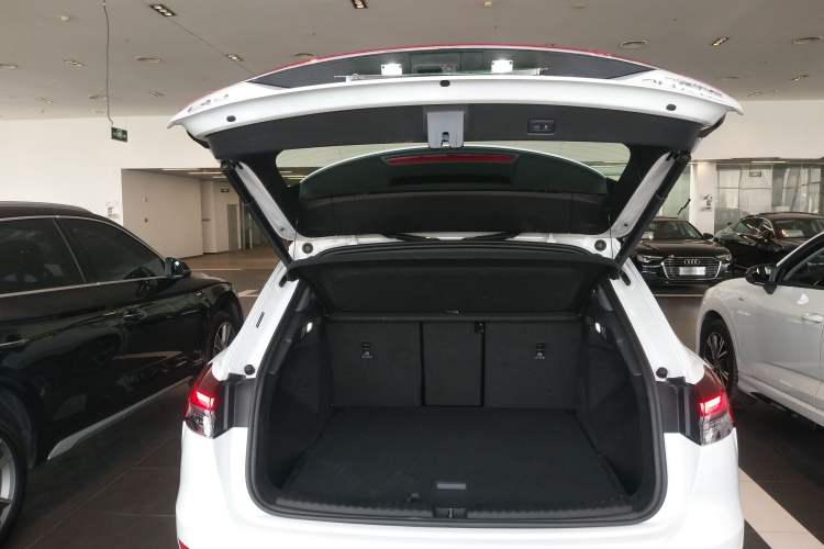 Used Audi Q4 e-tron 2022 40 e-tron Boundary Edition