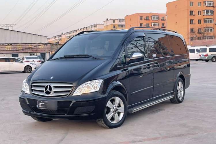 Used Mercedes-Benz Viano 2013 3.0L Navigator Edition