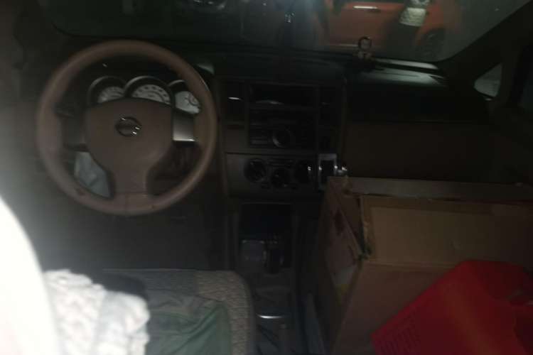 Used Nissan Tiida Sedan 2008 1.6L Manual Fashion Edition