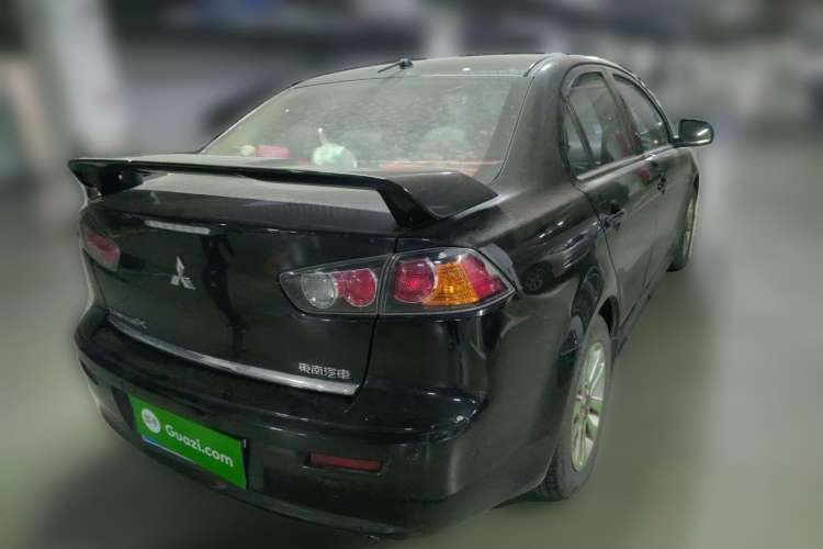 Used Mitsubishi Lancer EX 2012 Chasing Edition 1.8L Manual Luxury Model
