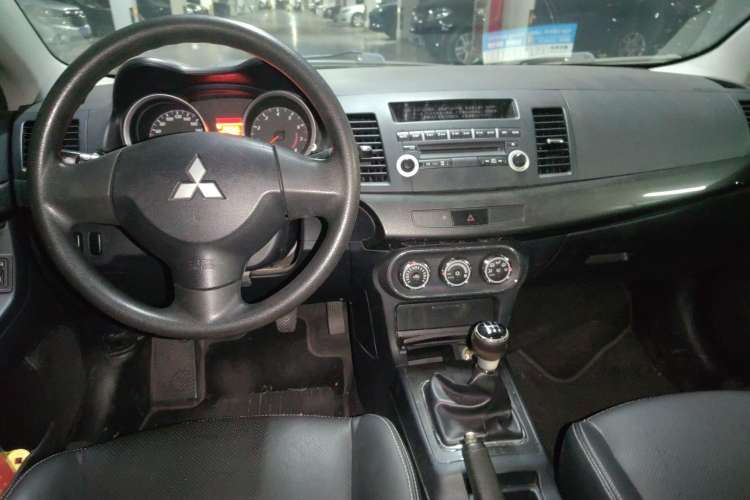 Used Mitsubishi Lancer EX 2012 Chasing Edition 1.8L Manual Luxury Model