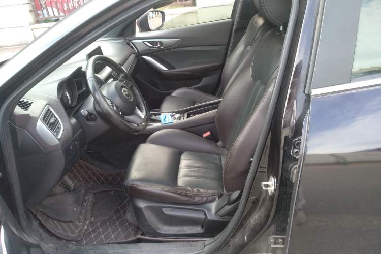 Used Mazda CX-4 2016 2.0L Automatic 2WD Blue Sky Luxury Edition