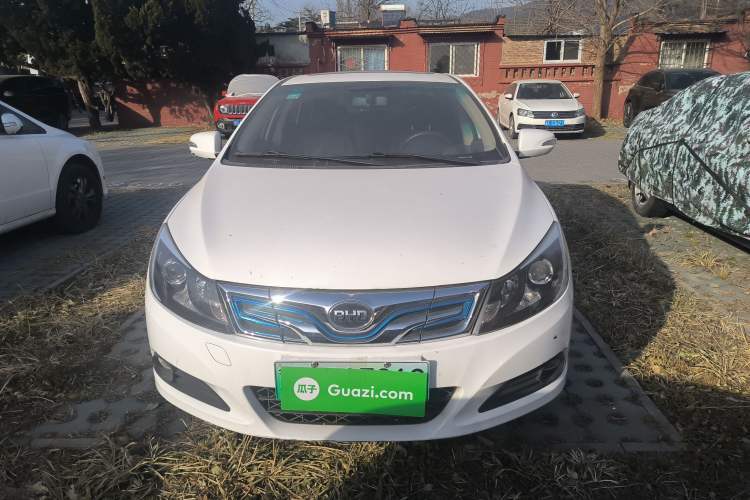 Used BYD e5 2016 300 Prestige Edition