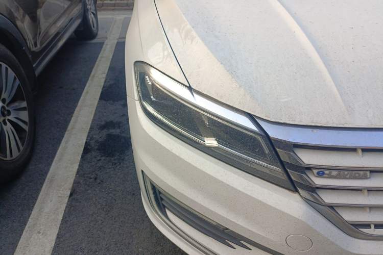 Used Volkswagen Lavida Pure Electric 2019 Enjoyment Edition Right Front Headlight