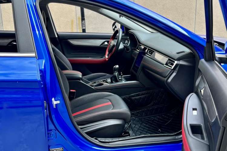 Used SOL A5 2021 1.5T Manual Luxury Version
