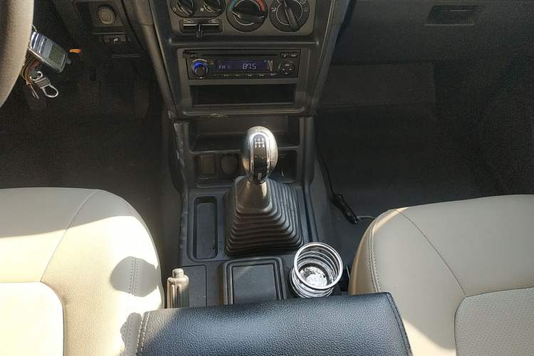 Used Leopaard Heijingang 2013 2.2L Manual Two-Wheel Drive Standard Version
