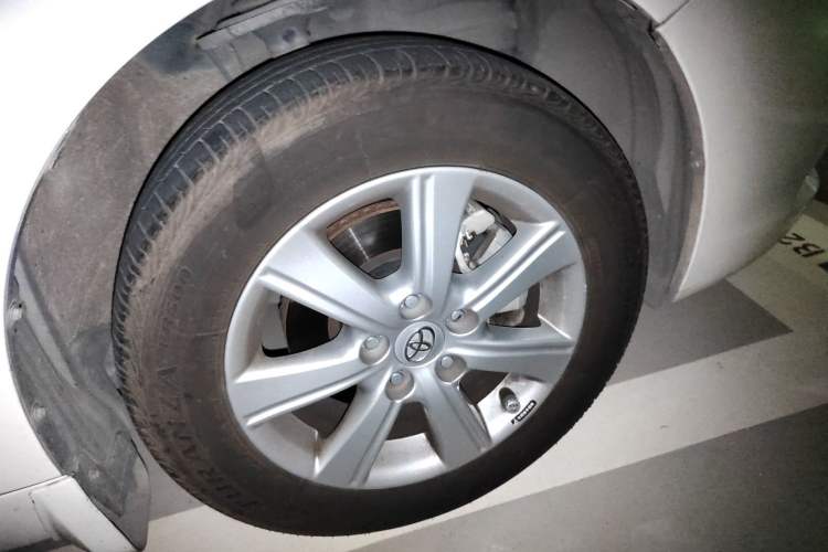 Used Toyota Verso 2014 Starlight 180E CVT Elite Edition