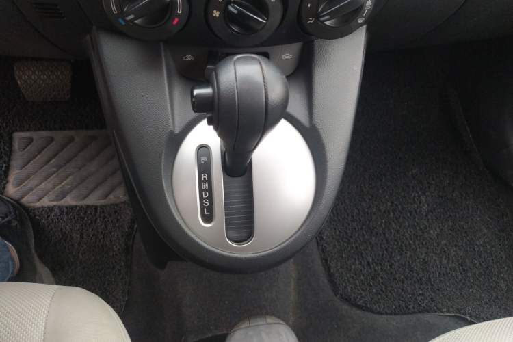 Used Mazda Mazda 2 2007 1.3L Automatic Standard Edition
