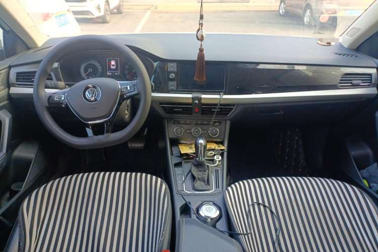 Used Volkswagen Lavida Pure Electric 2019 Enjoyment Edition Center Console