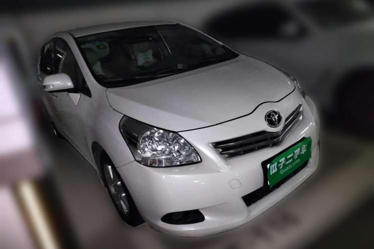 Used Toyota Verso 2014 Starlight 180E CVT Elite Edition