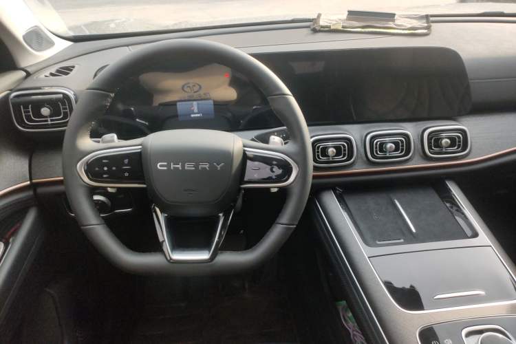 Used Chery Tiggo 9 2023 2.0T Dual-Clutch Two-Wheel Drive Luxury Edition 5 Seats