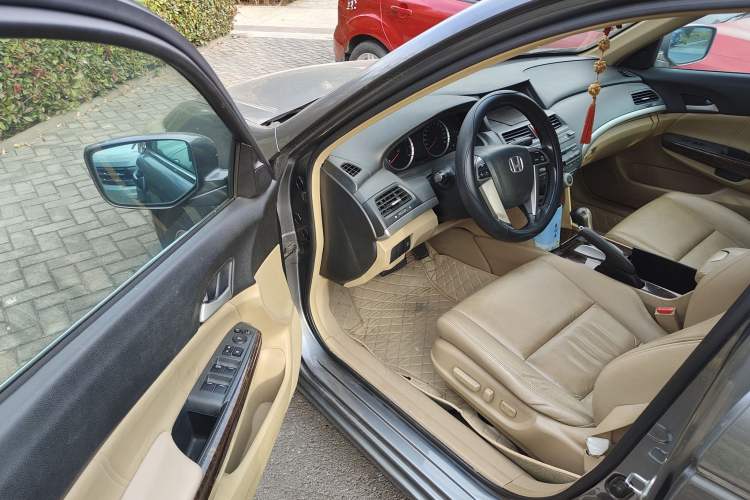 Used Honda Accord 2009 2.4L LX
