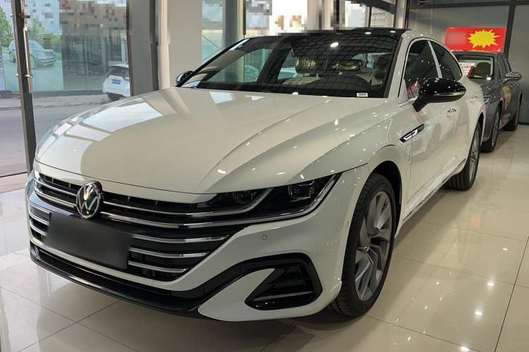 Used Volkswagen CC 2023 380TSI Striking Edition