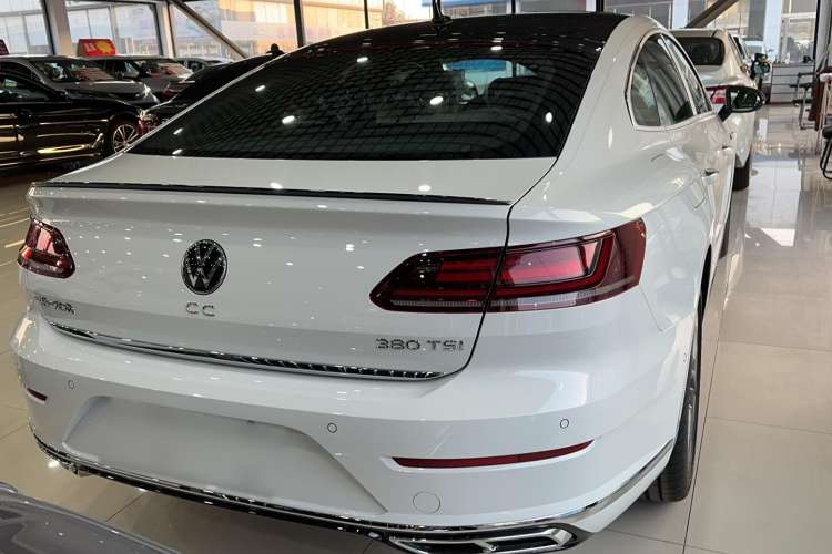 Used Volkswagen CC 2023 380TSI Striking Edition