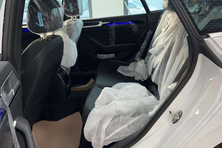 Used Volkswagen CC 2023 380TSI Striking Edition