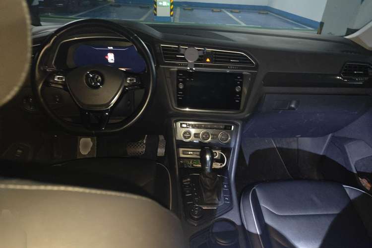 Used Volkswagen Tiguan 2018 330TSI All-Wheel-Drive Innovation Model