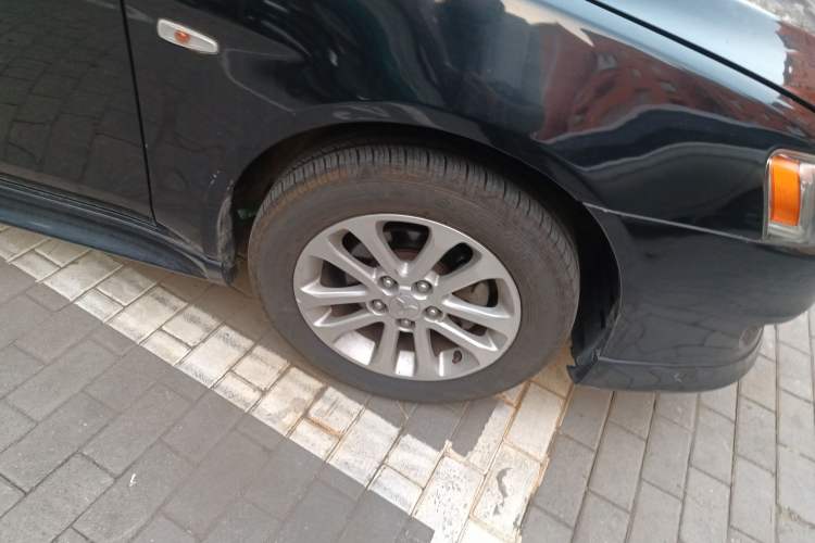 Used Mitsubishi Lancer EX 2011 Xiali Edition 2.0L Manual Comfort Model