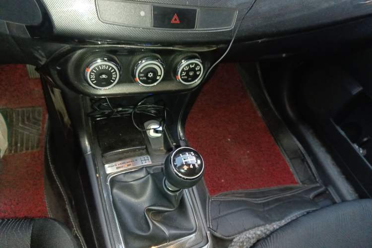 Used Mitsubishi Lancer EX 2011 Xiali Edition 2.0L Manual Comfort Model