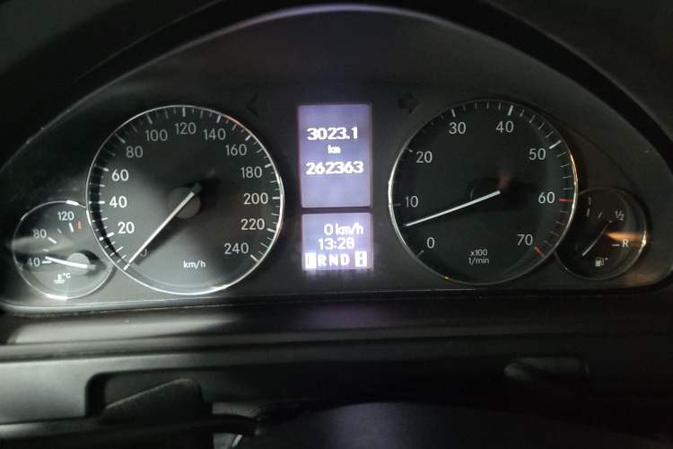 Used Mercedes-Benz G-Class 2010 G 500
