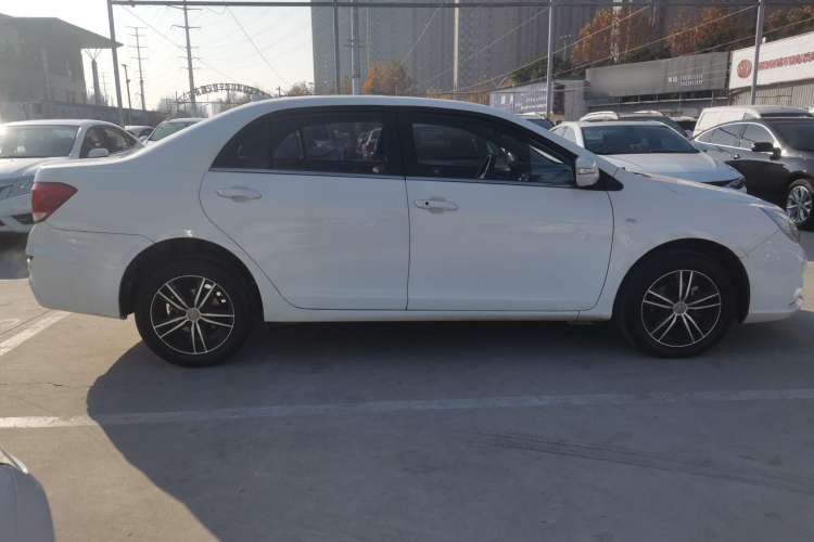 Used BYD Surui 2015 1.5L Manual Luxury Model
