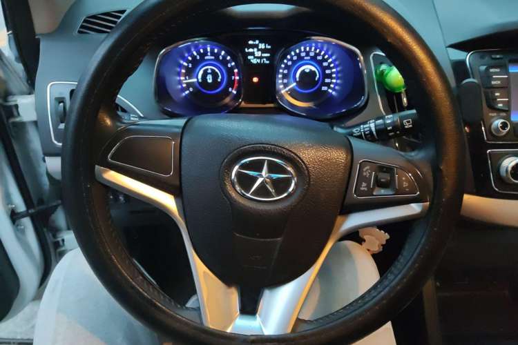 Used JAC Refine S5 2013 2.0L Manual Luxury Edition
